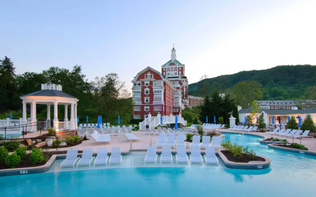 Omni Homestead resort allegheny springs outdoor pool
